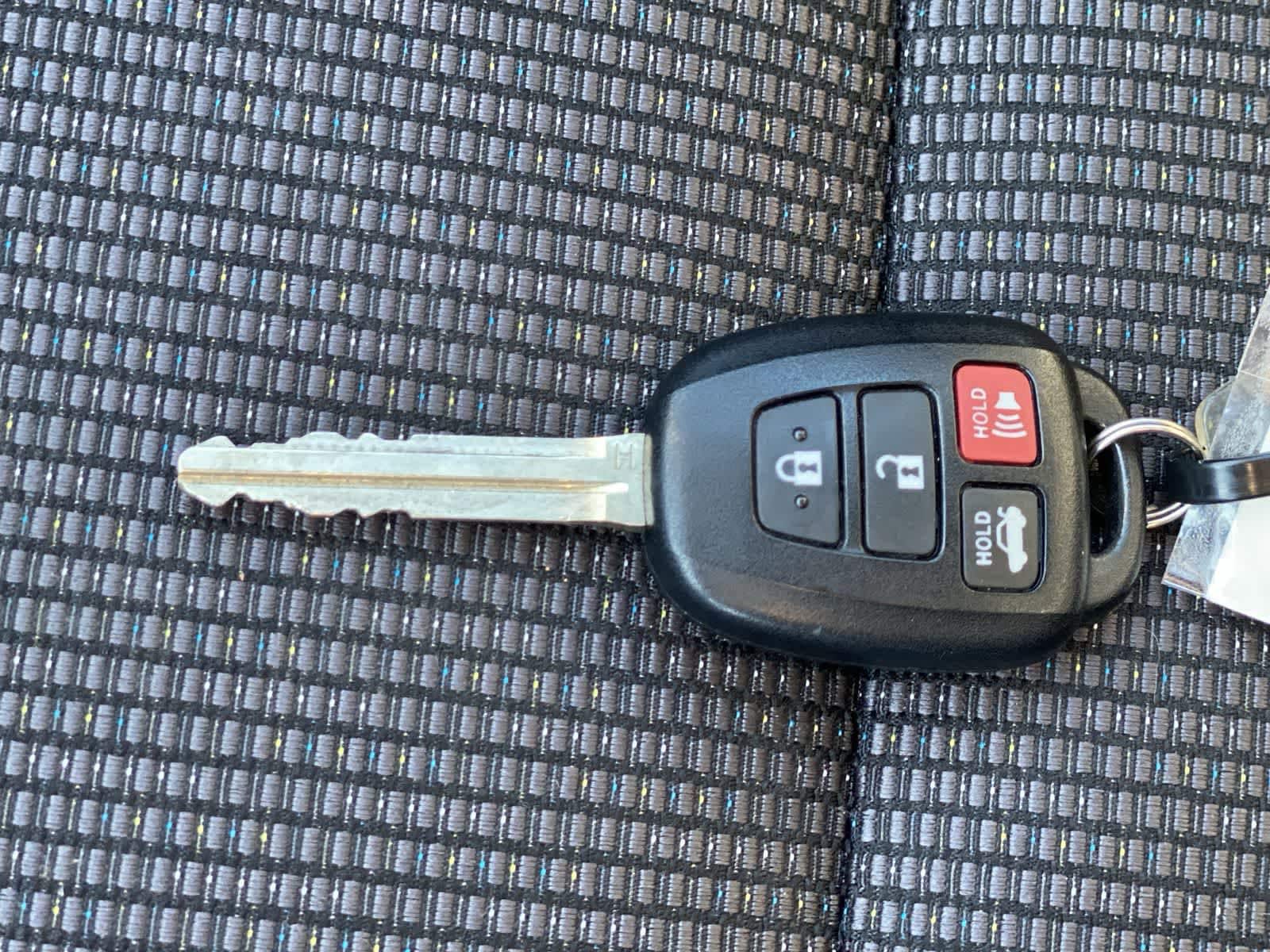 Thumbnail: 2018 Toyota Corolla - 33