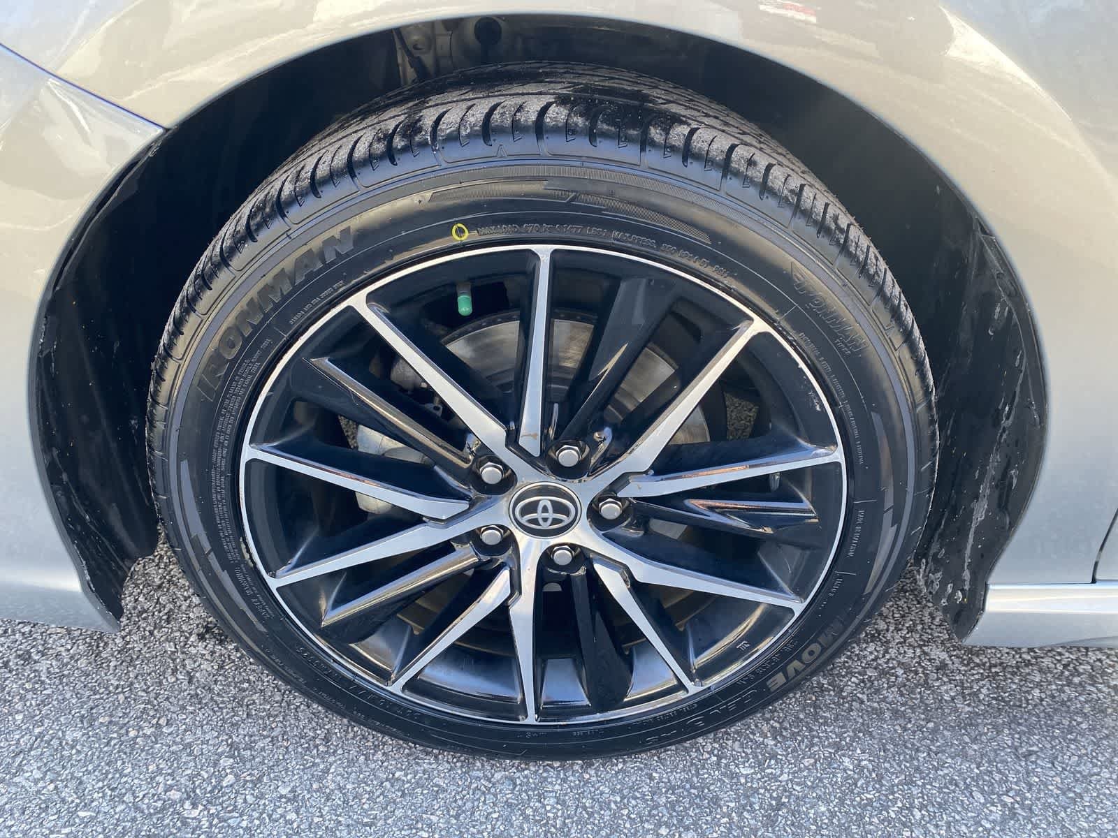 Thumbnail: 2023 Toyota Camry - 19