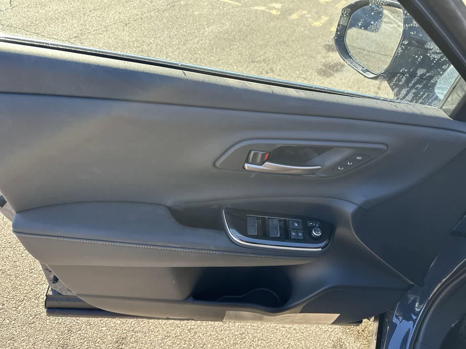 Thumbnail: 2026 Toyota Crown Signia - 20