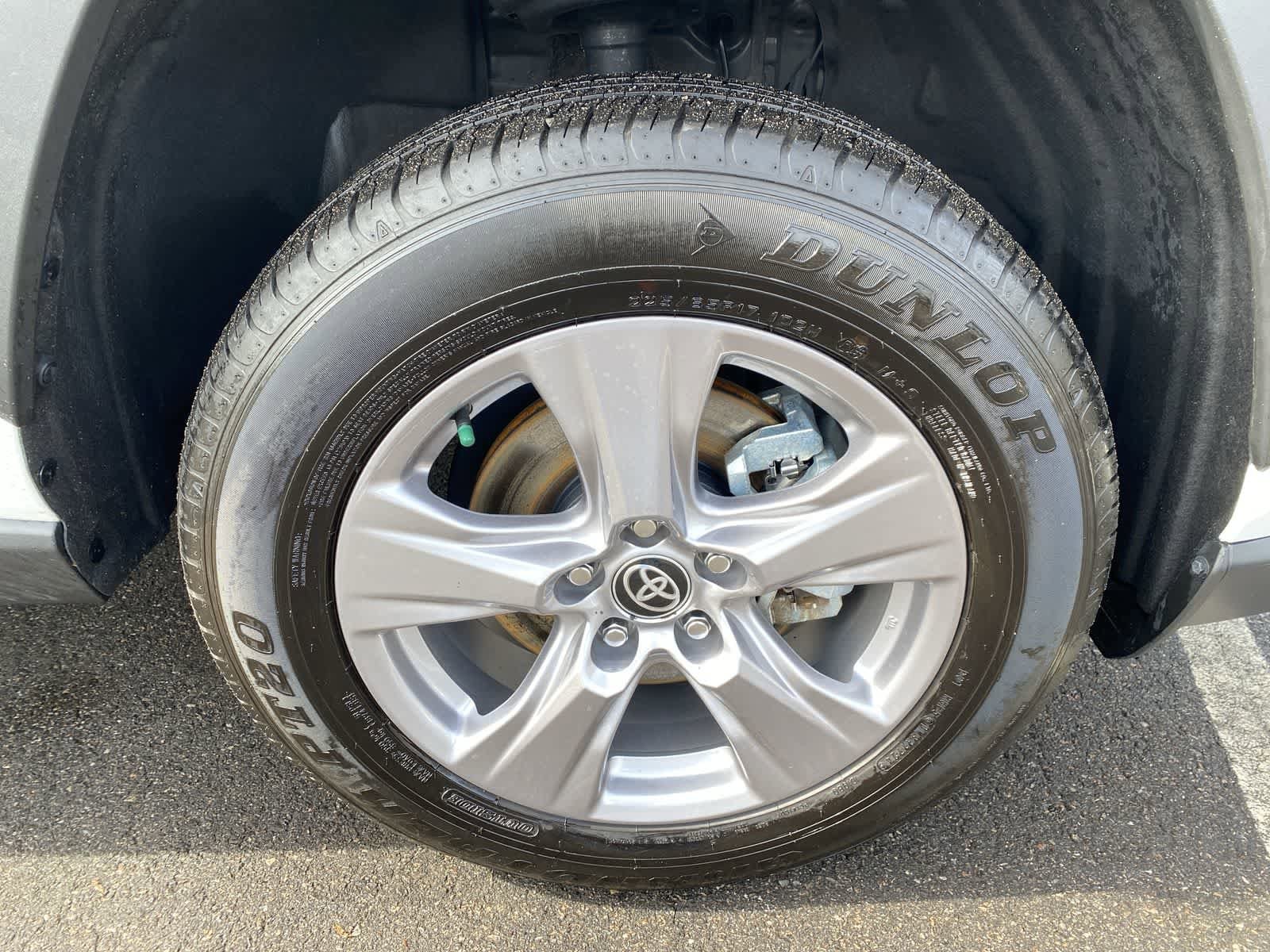 Thumbnail: 2025 Toyota RAV4 - 14