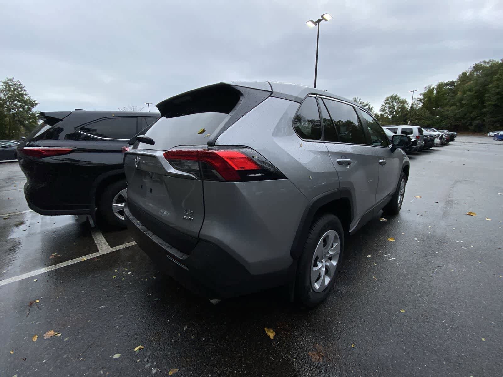 Thumbnail: 2025 Toyota RAV4 - 6