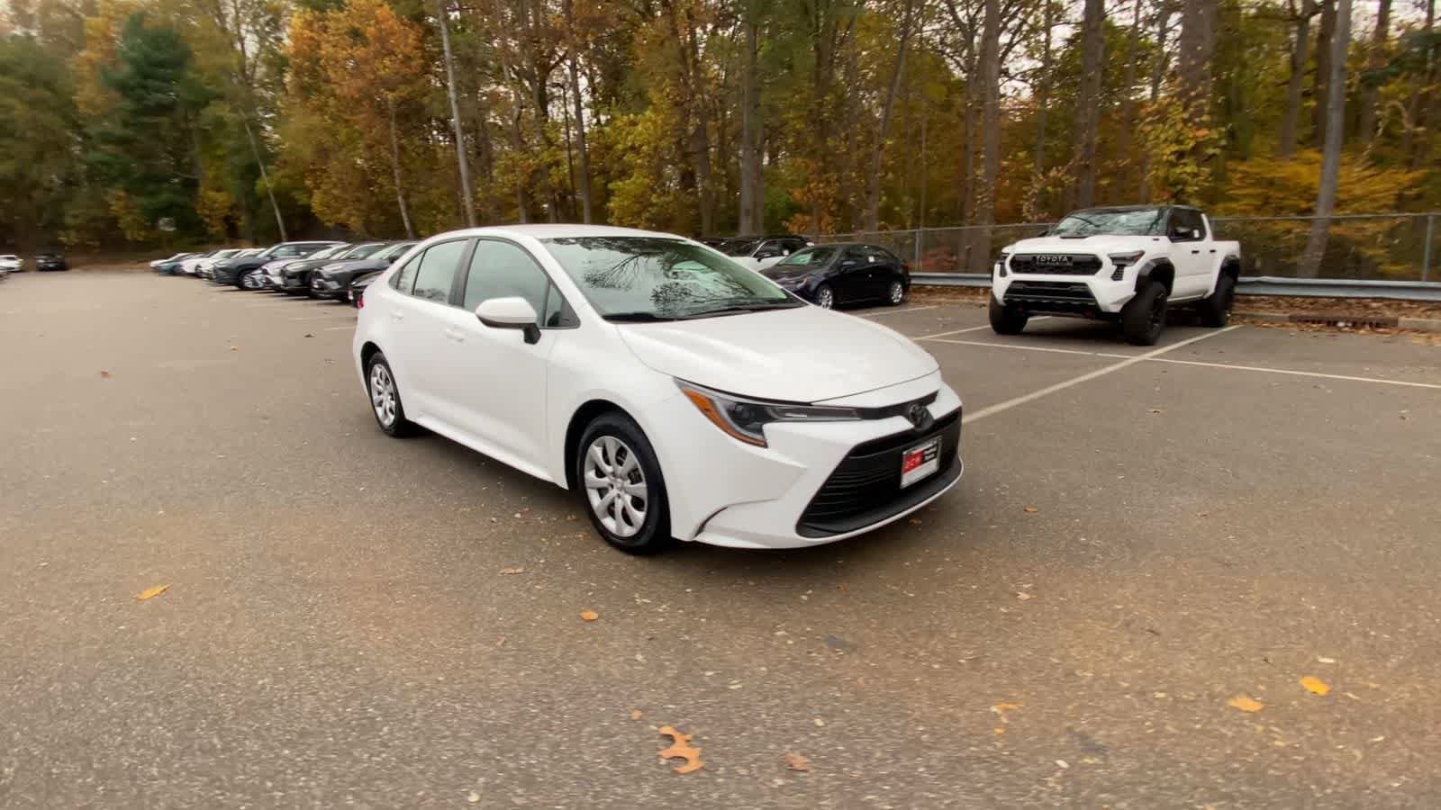 Thumbnail: 2024 Toyota Corolla - 8