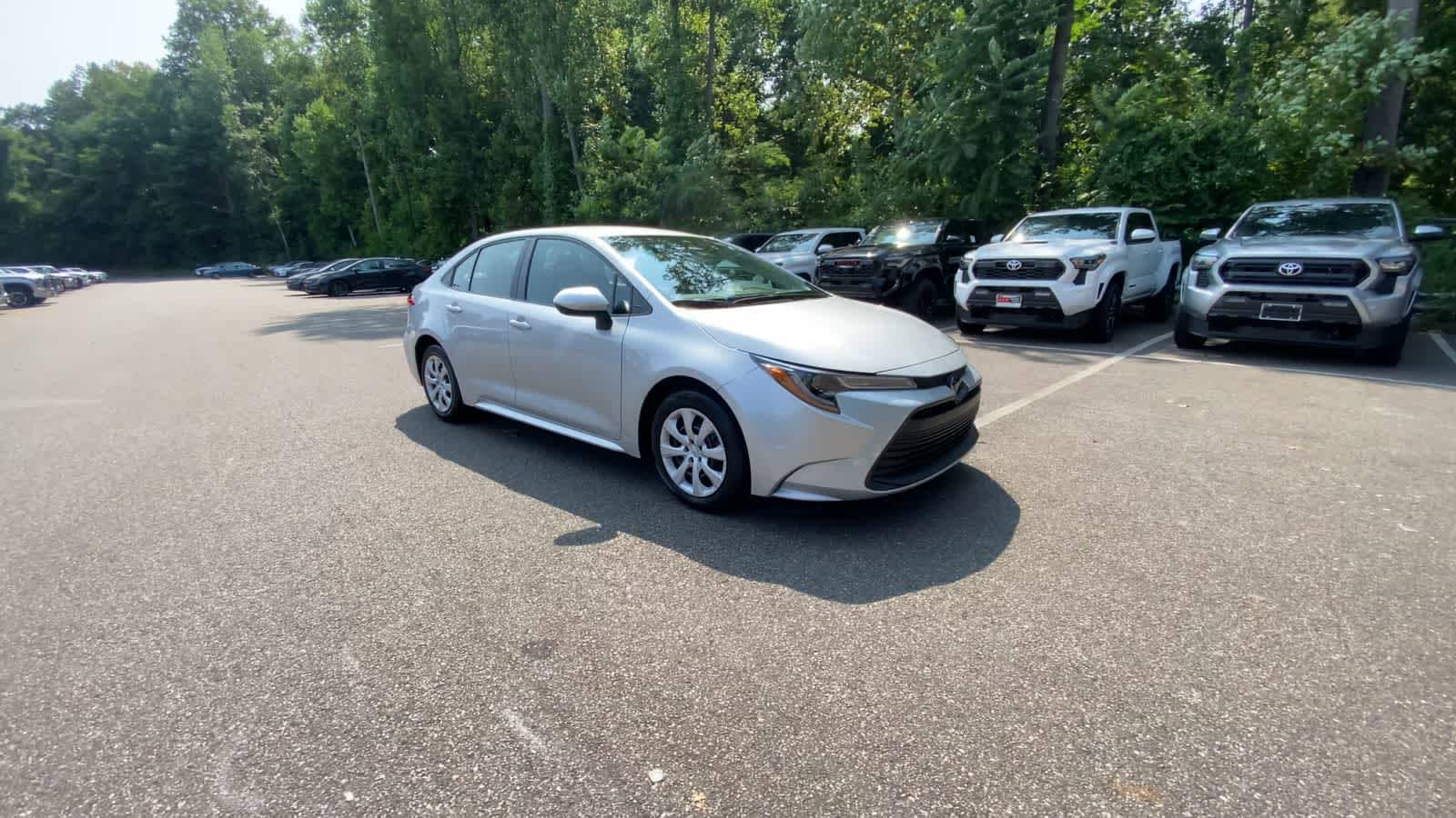 Thumbnail: 2024 Toyota Corolla - 2
