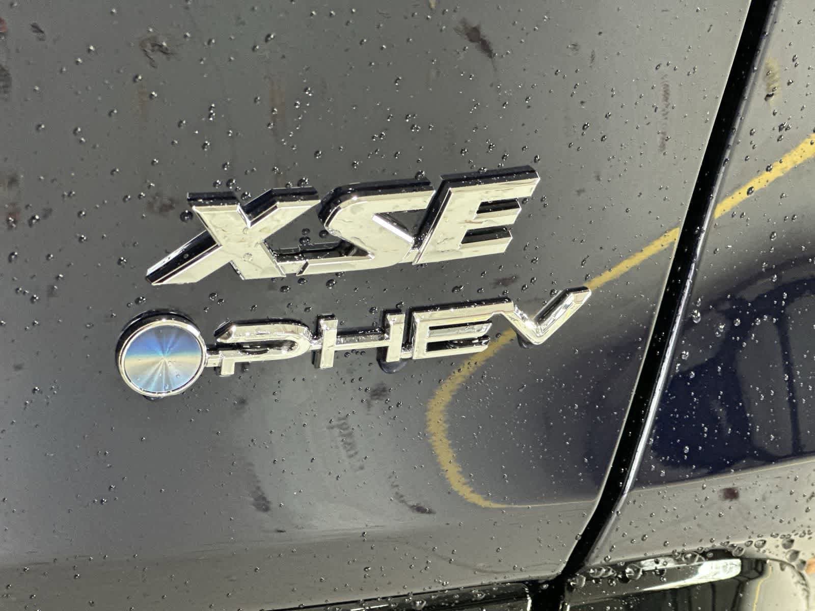 Thumbnail: 2025 Toyota RAV4 - 12