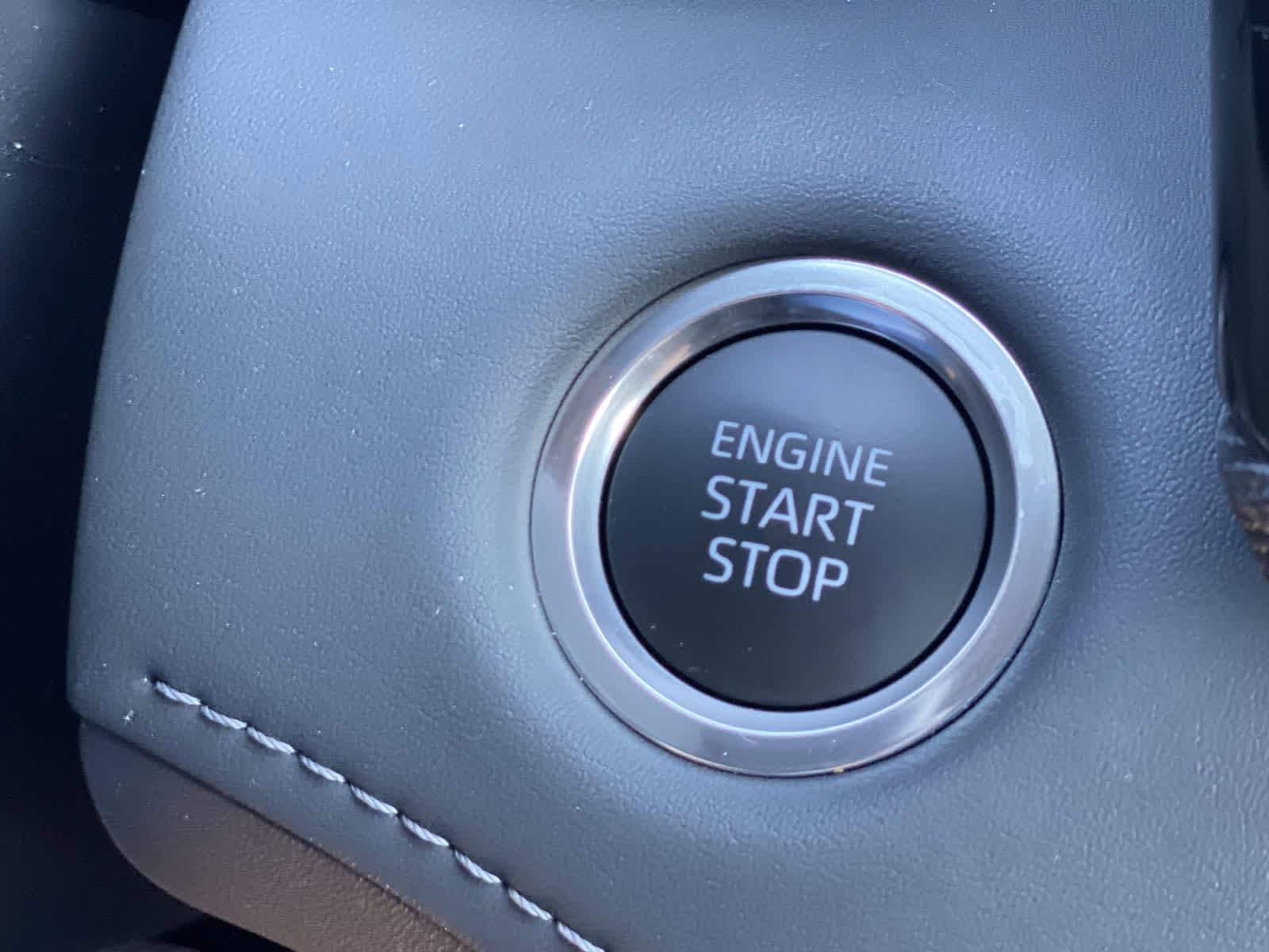 Thumbnail: 2025 Toyota Highlander - 33