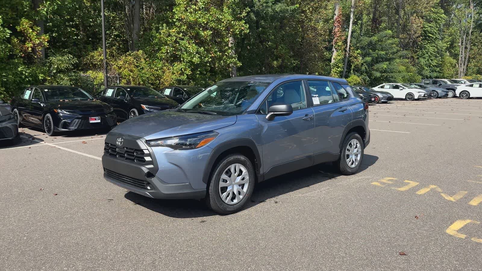 Thumbnail: 2026 Toyota Corolla Cross - 4