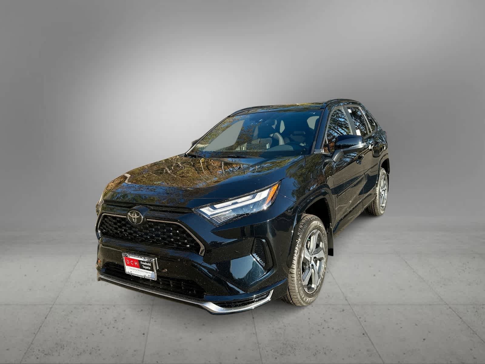 Thumbnail: 2025 Toyota RAV4 - 1