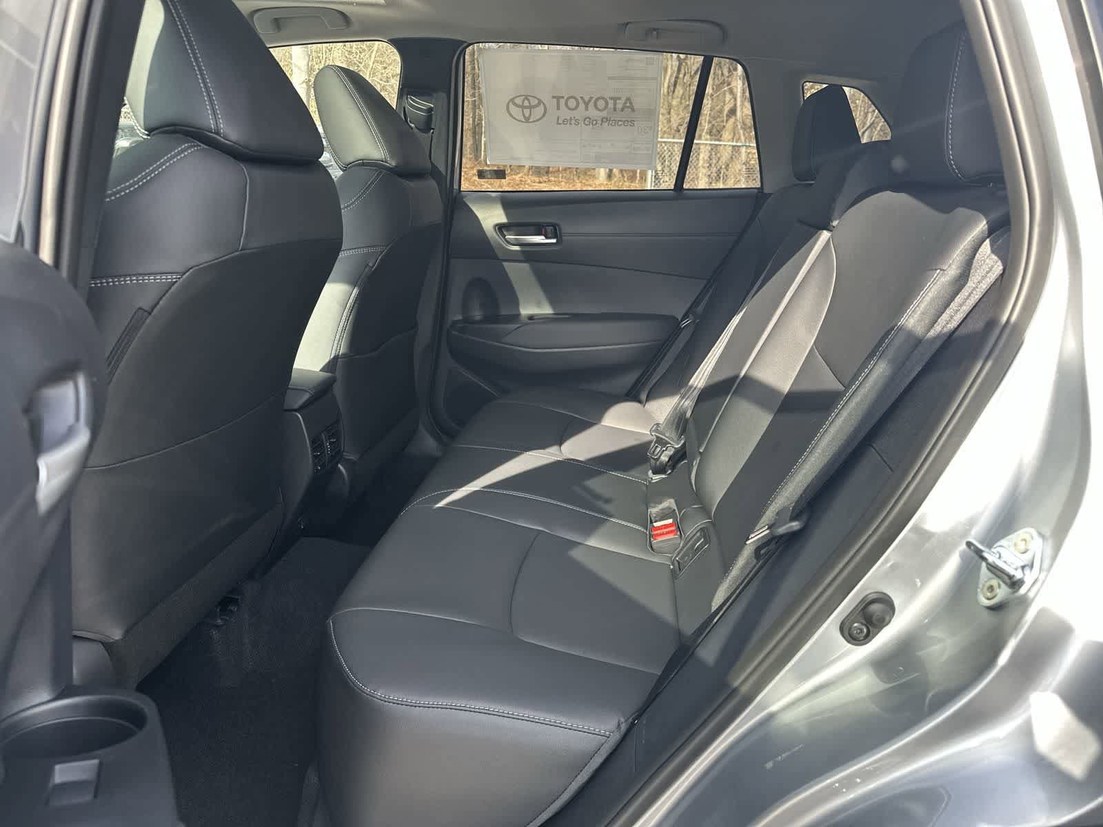 Thumbnail: 2026 Toyota Corolla Cross - 33