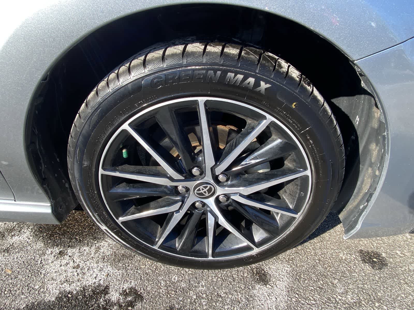 Thumbnail: 2023 Toyota Camry - 19