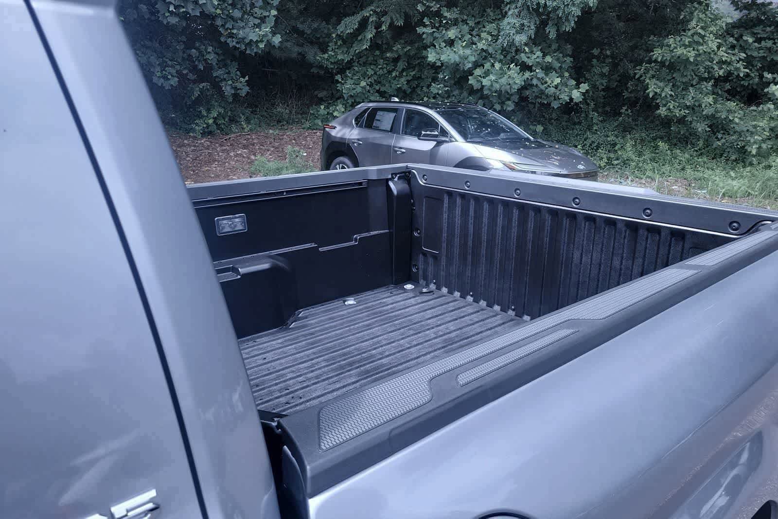 Thumbnail: 2025 Toyota Tacoma - 15
