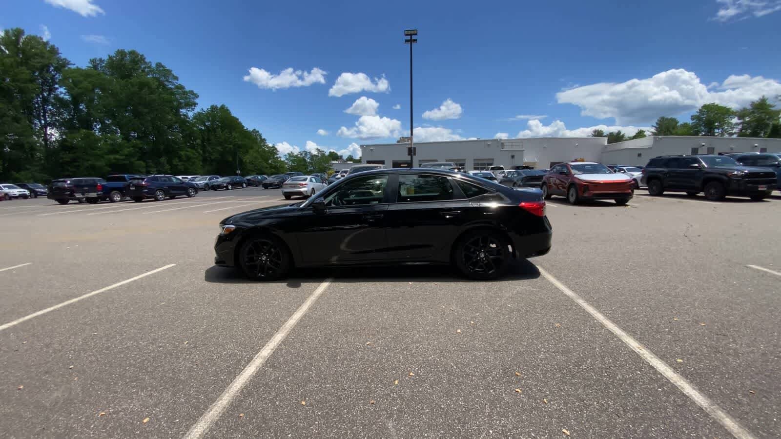 Thumbnail: 2023 Honda Civic - 11