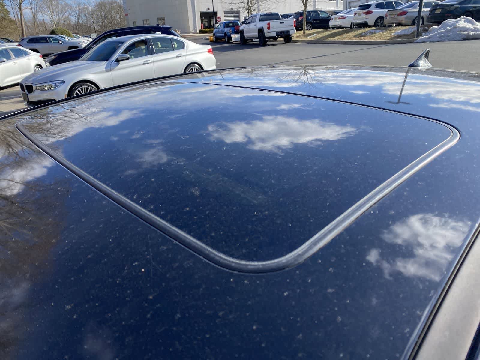 Thumbnail: 2012 Buick Verano - 22