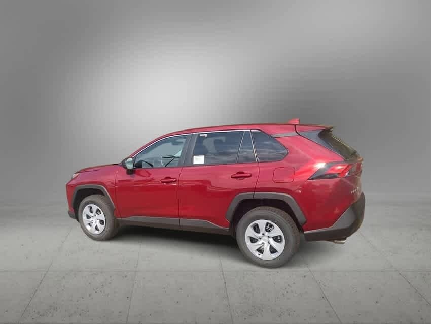 2024 Toyota RAV4 LE 6