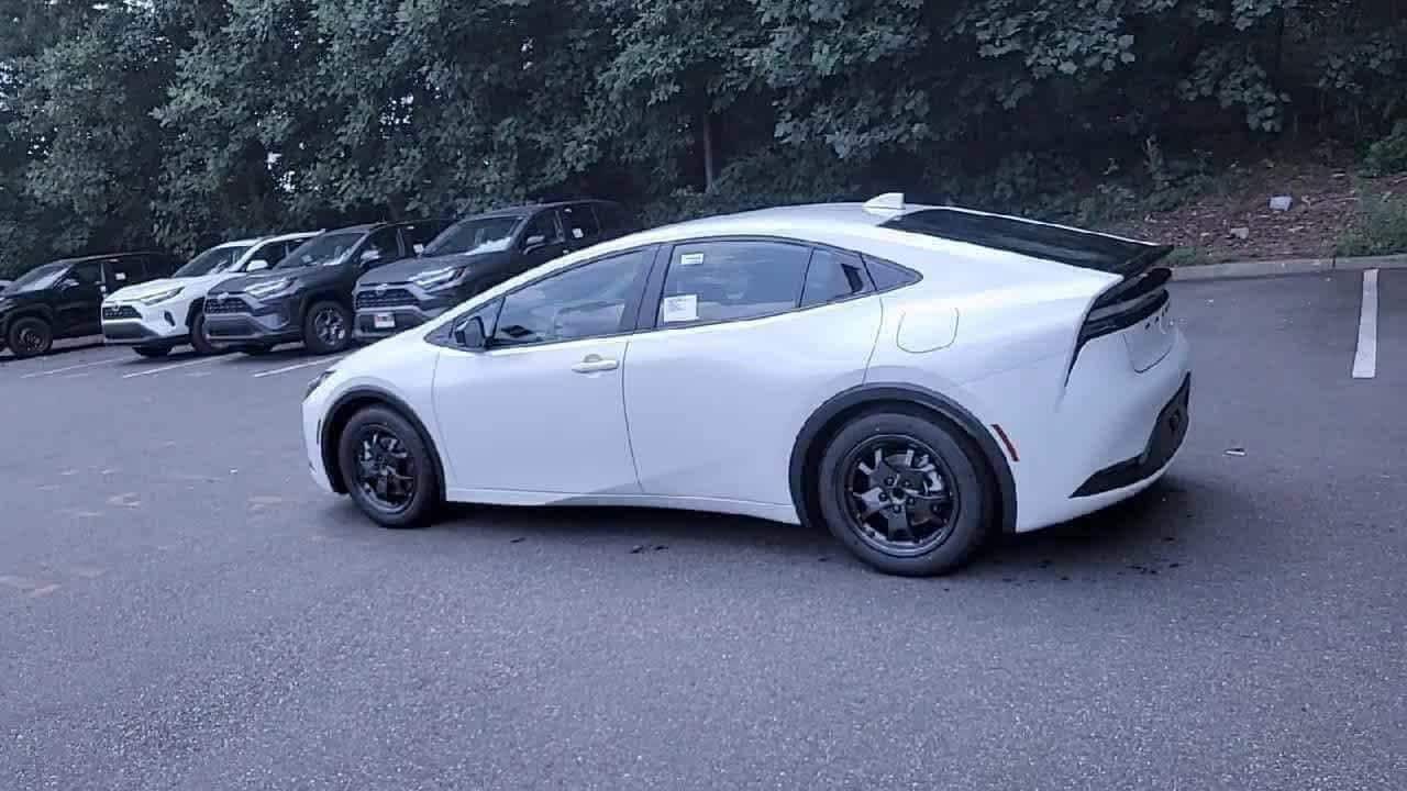 Thumbnail: 2025 Toyota Prius - 6