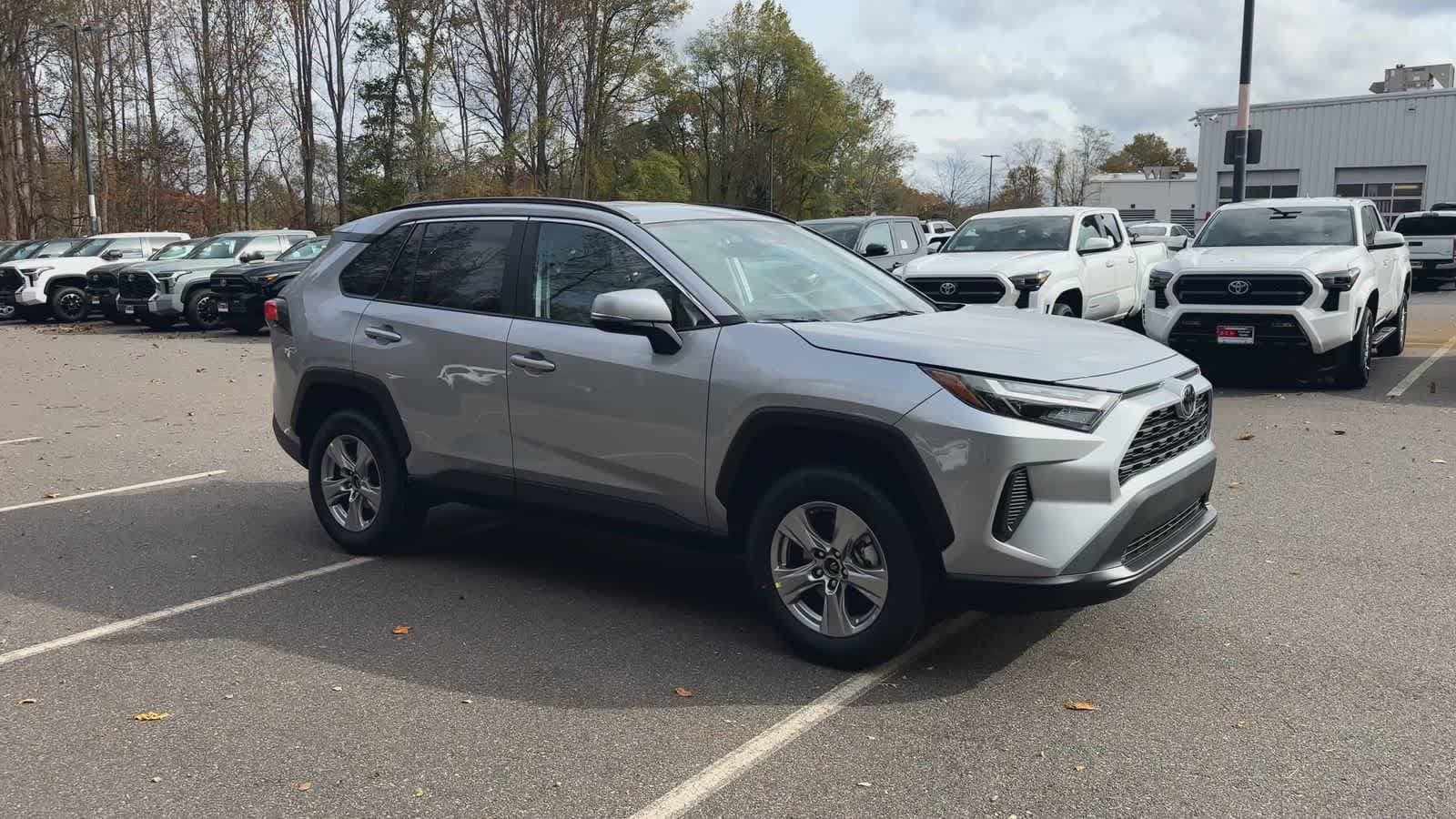 Thumbnail: 2025 Toyota RAV4 - 2