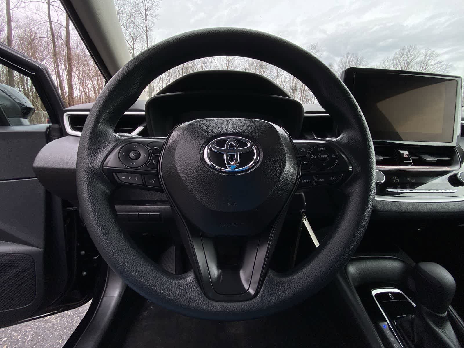 Thumbnail: 2025 Toyota Corolla - 28