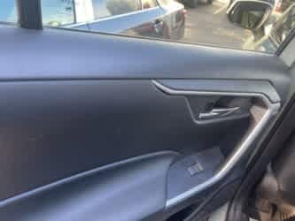 Thumbnail: 2021 Toyota RAV4 - 24