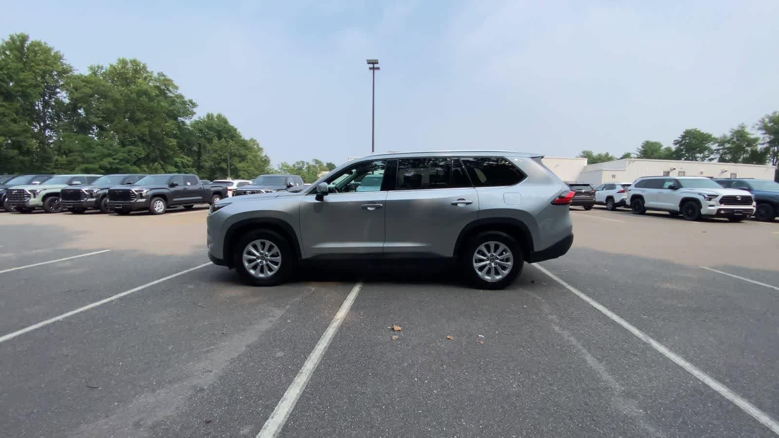 Thumbnail: 2024 Toyota Grand Highlander - 5
