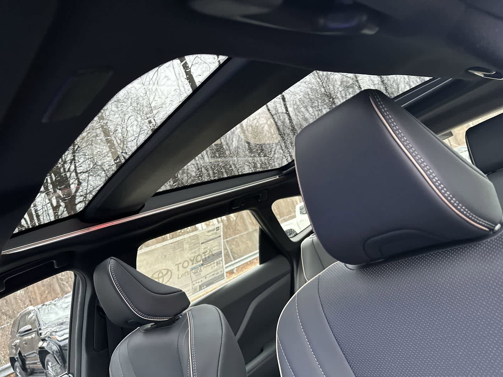 Thumbnail: 2026 Toyota Crown Signia - 32