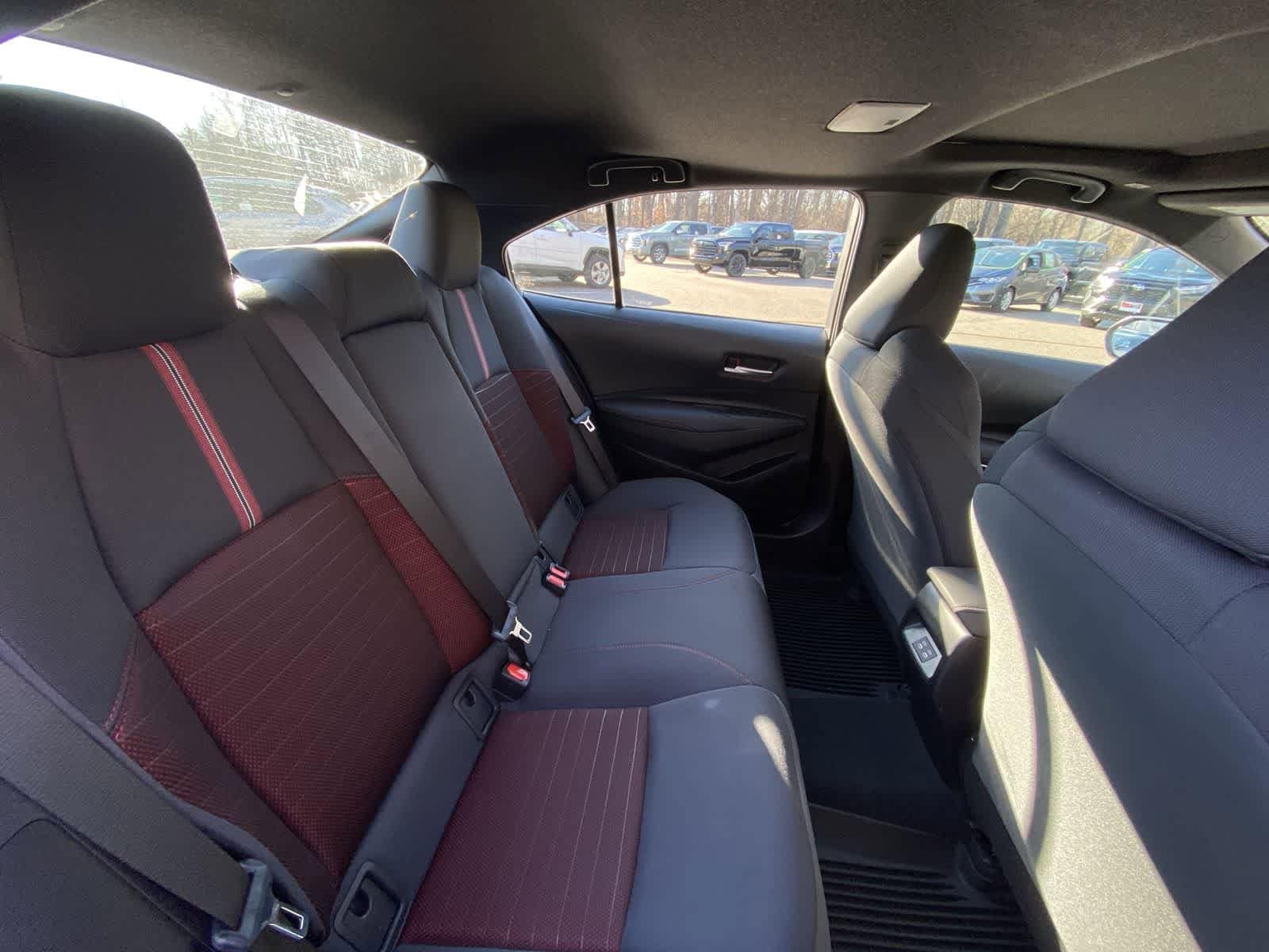 Thumbnail: 2025 Toyota Corolla - 31