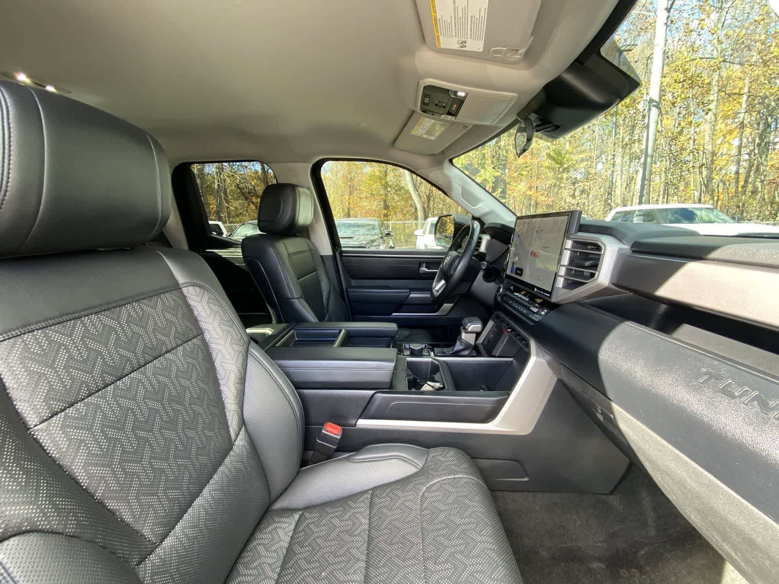 Thumbnail: 2022 Toyota Tundra - 27