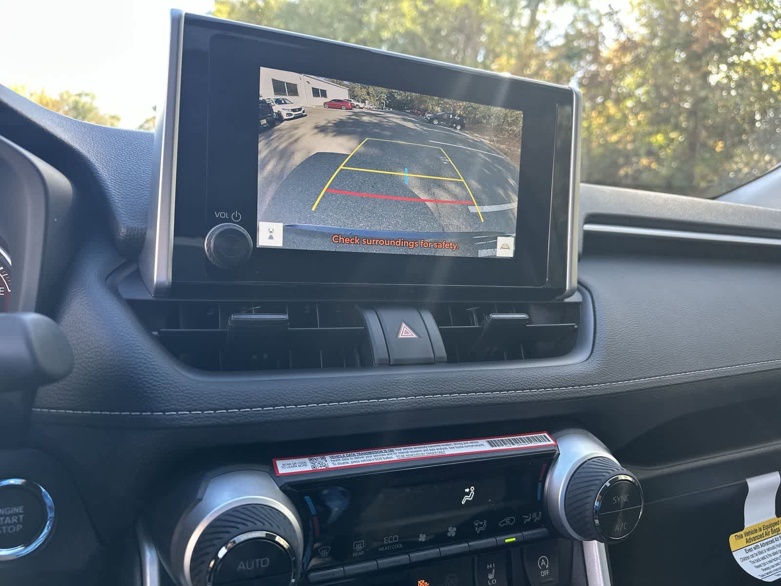 Thumbnail: 2025 Toyota RAV4 - 21