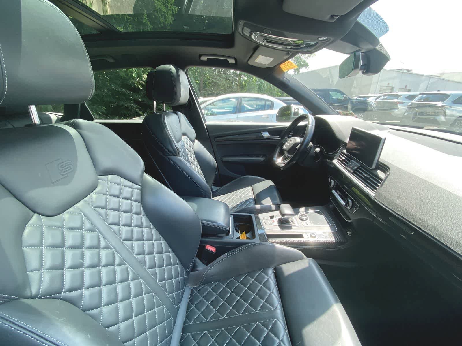 Thumbnail: 2018 Audi SQ5 - 5