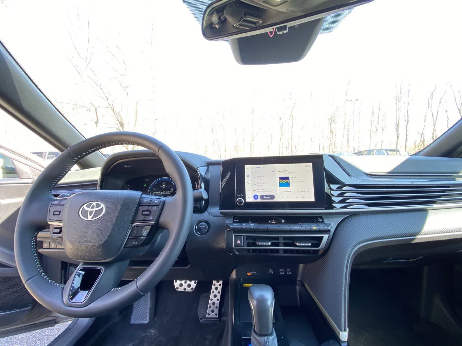 Thumbnail: 2025 Toyota Camry - 21