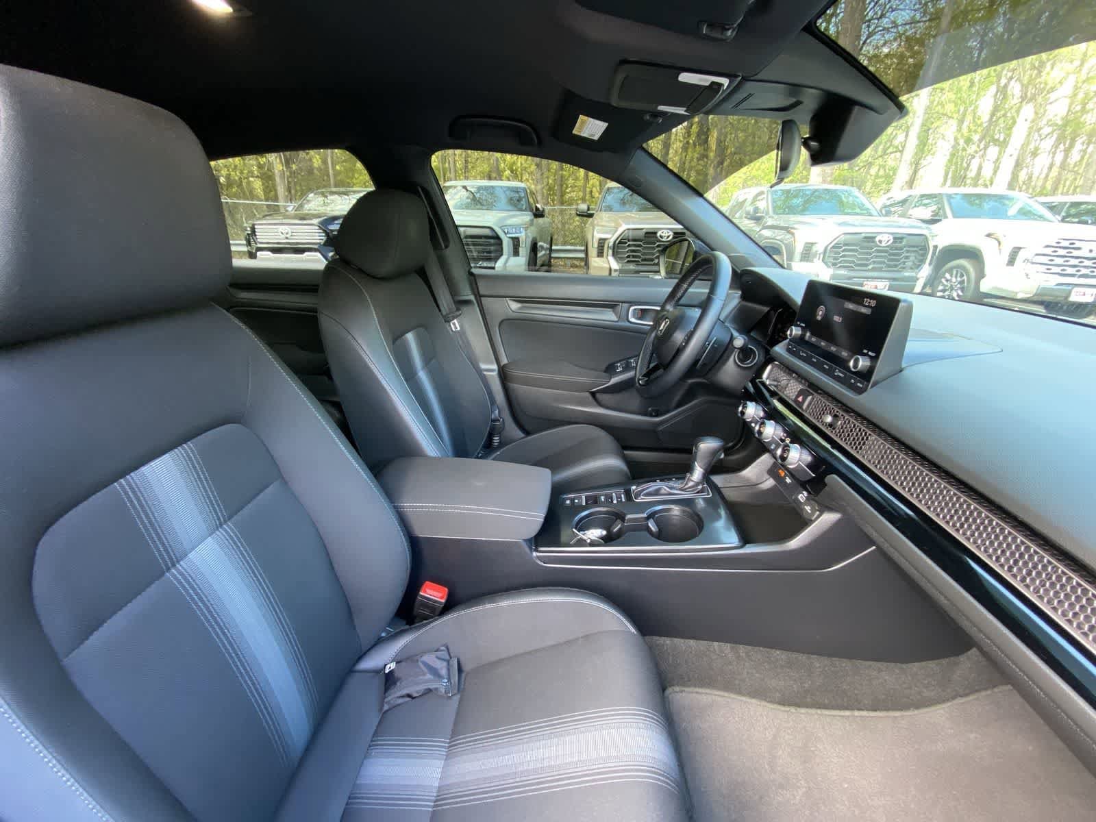 Thumbnail: 2023 Honda Civic - 24