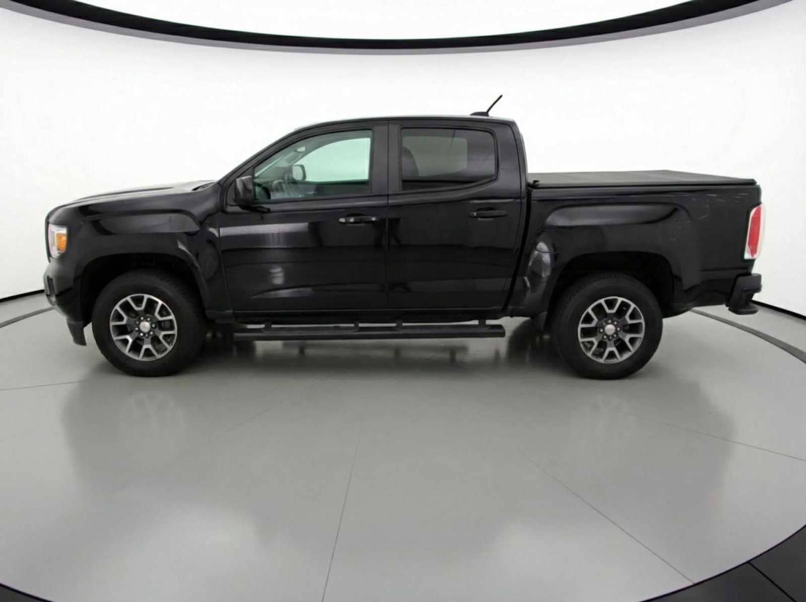 Thumbnail: 2017 GMC Canyon - 9