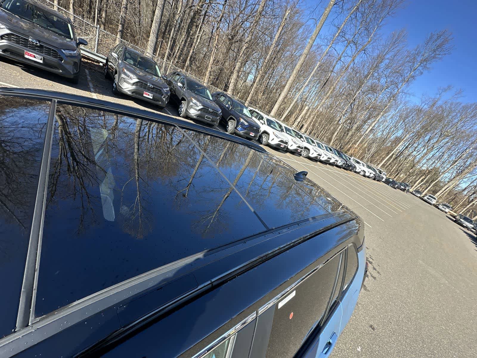 Thumbnail: 2025 Toyota RAV4 - 15