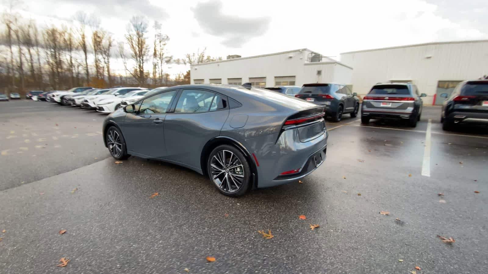 Thumbnail: 2026 Toyota Prius - 9