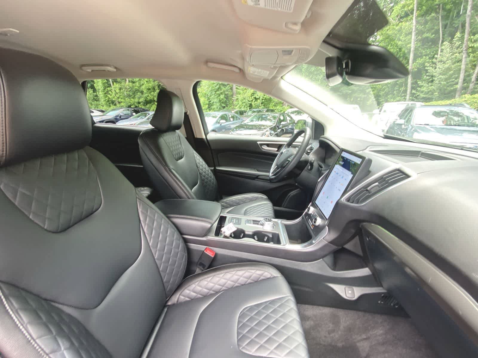 Thumbnail: 2024 Ford Edge - 20