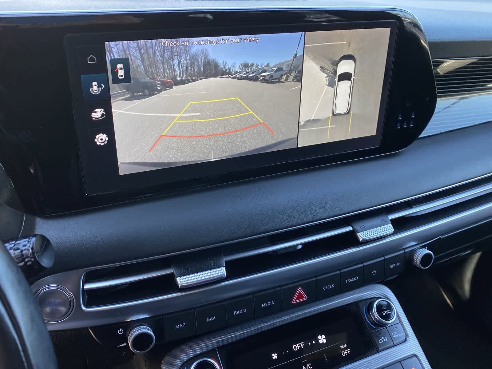 Thumbnail: 2023 Hyundai Palisade - 29