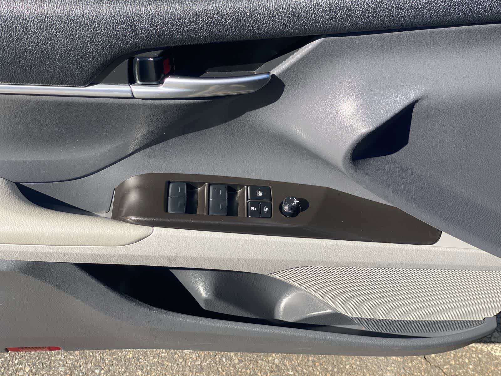 Thumbnail: 2024 Toyota Camry - 23