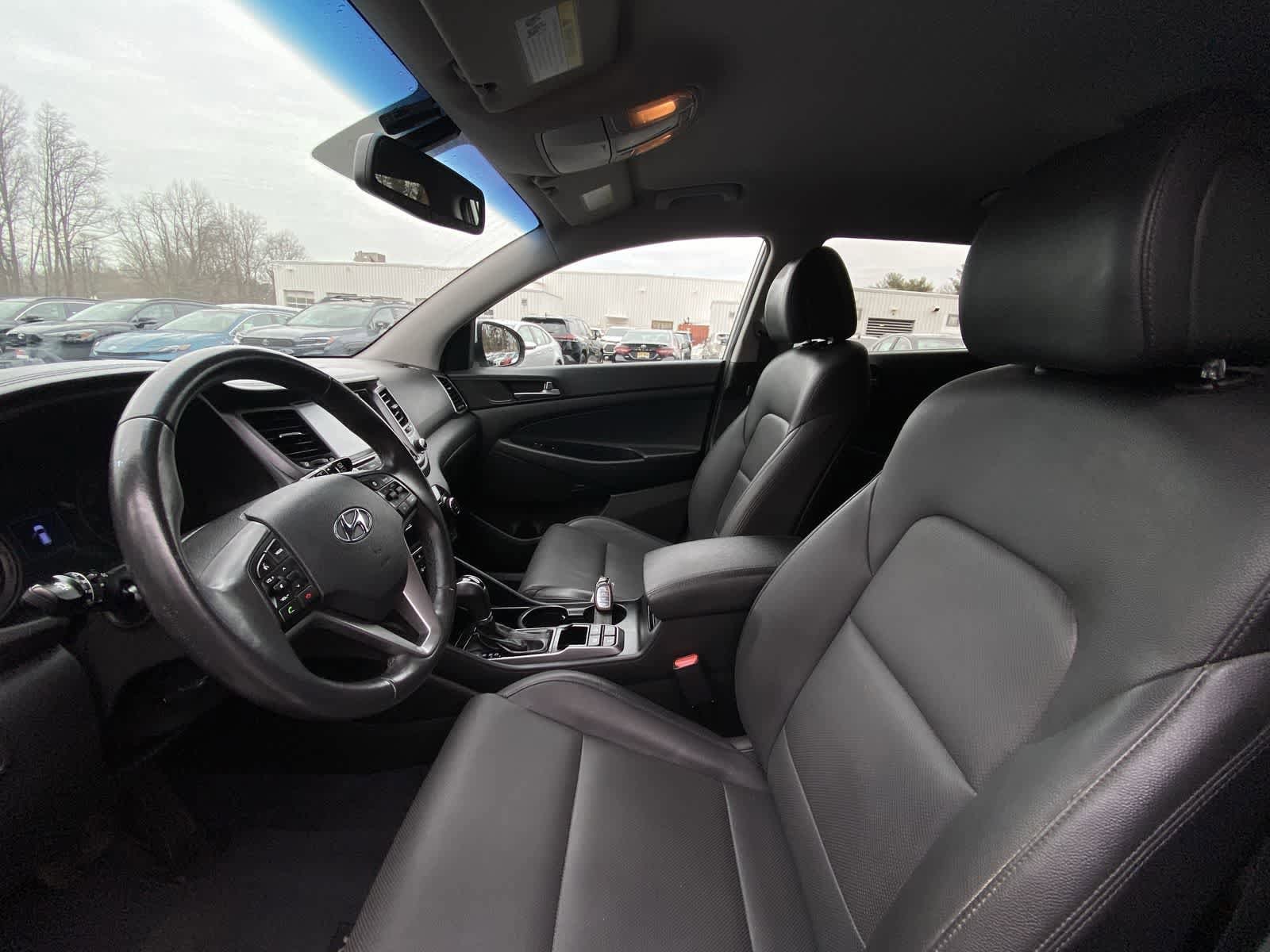 Thumbnail: 2017 Hyundai Tucson - 19