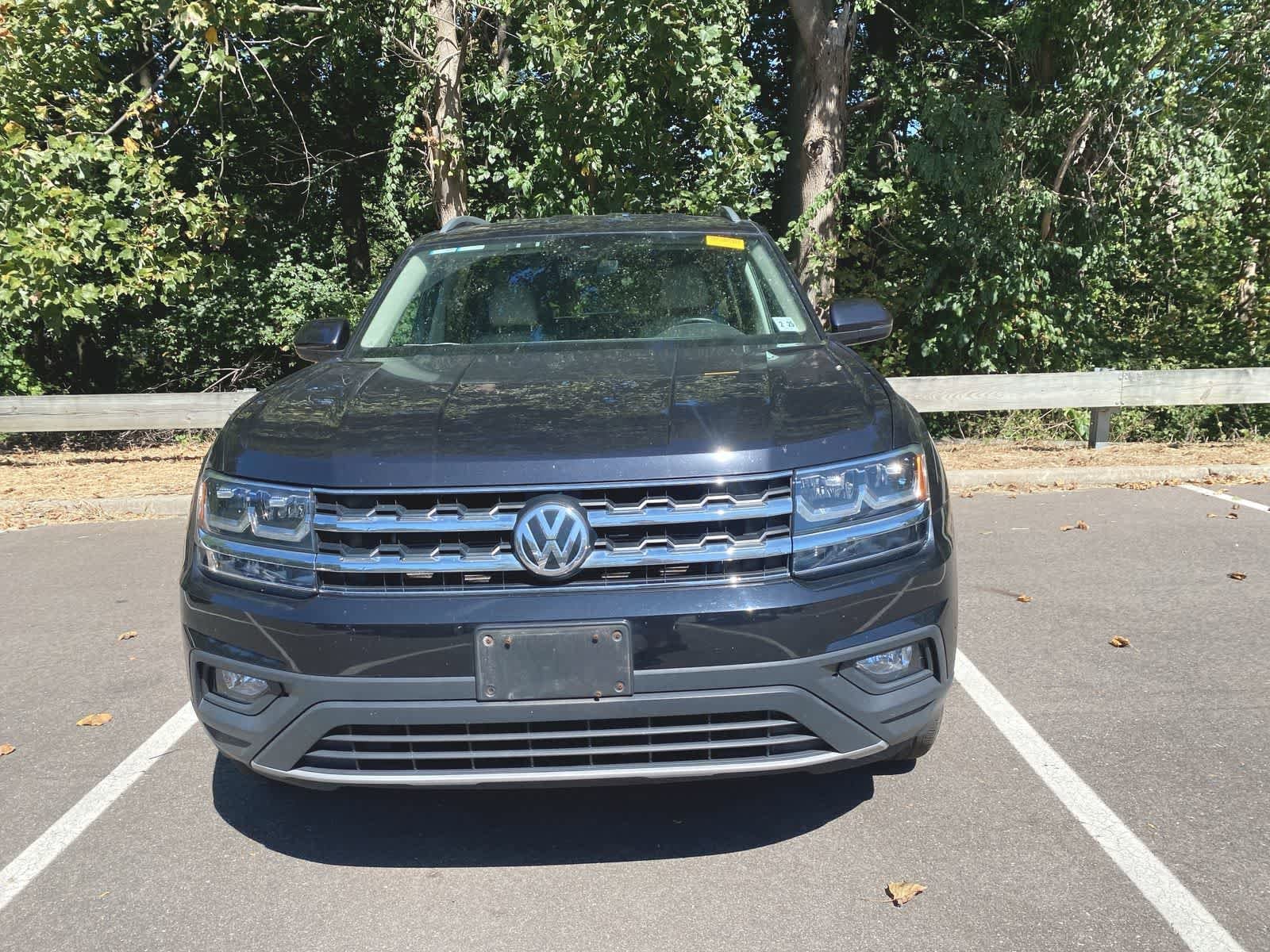 Used 2019 Volkswagen Atlas SE w/Tech with VIN 1V2UR2CA9KC539367 for sale in Freehold, NJ