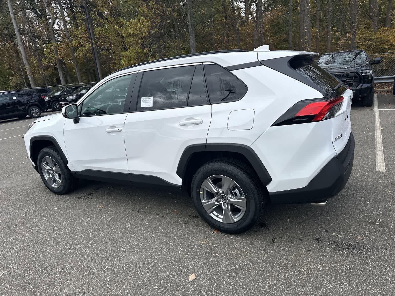 Thumbnail: 2025 Toyota RAV4 - 12