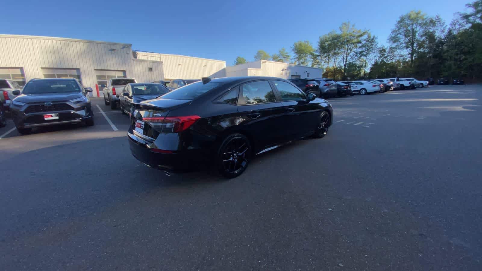 Thumbnail: 2024 Honda Civic - 8