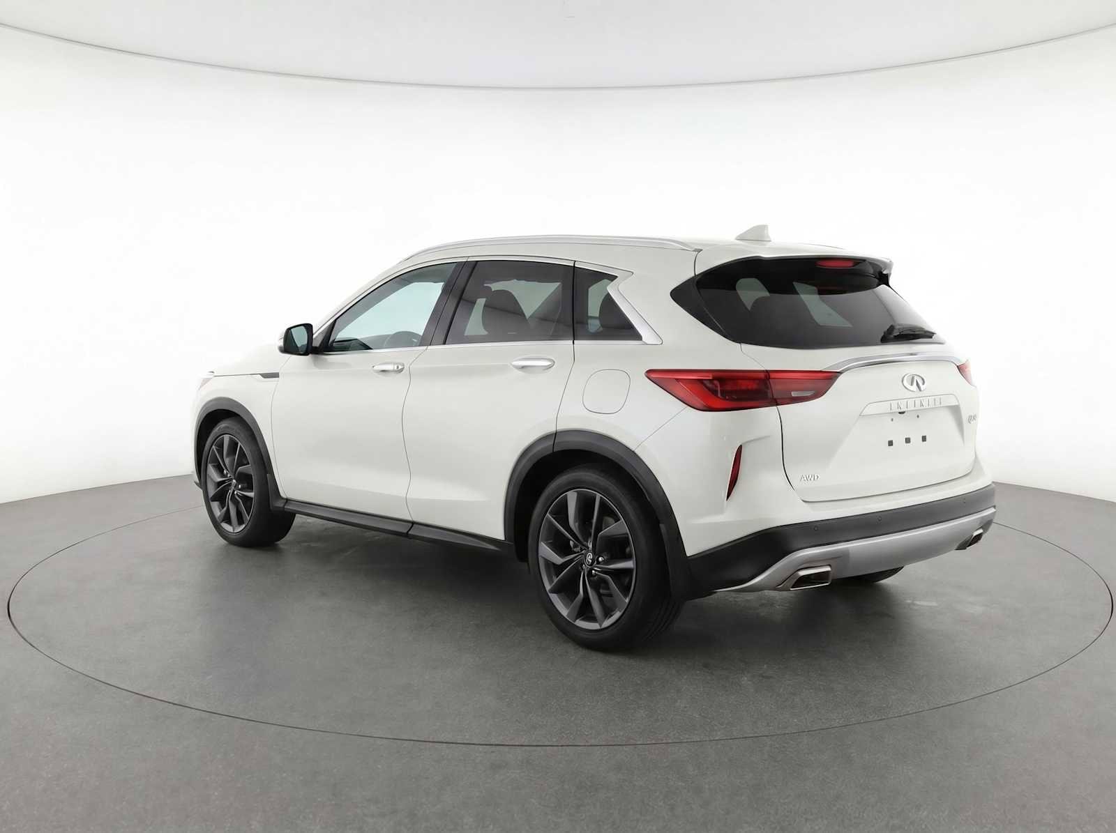 Thumbnail: 2022 INFINITI QX50 - 4