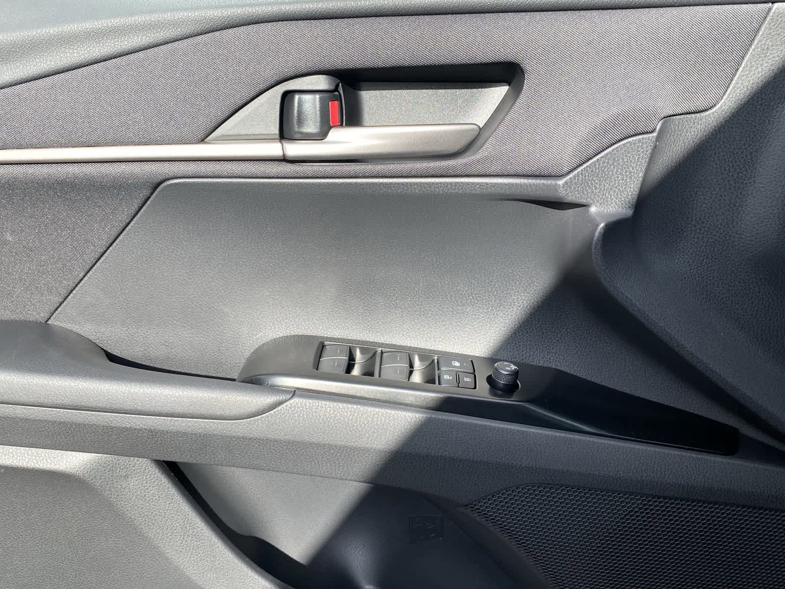 Thumbnail: 2025 Toyota Camry - 21