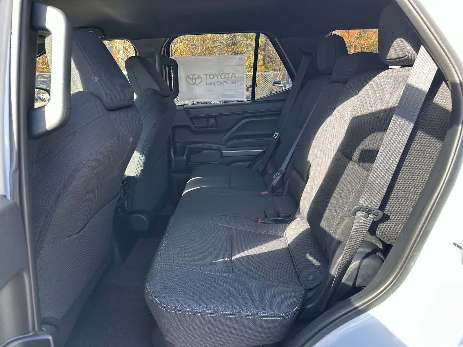 Thumbnail: 2025 Toyota 4Runner - 26