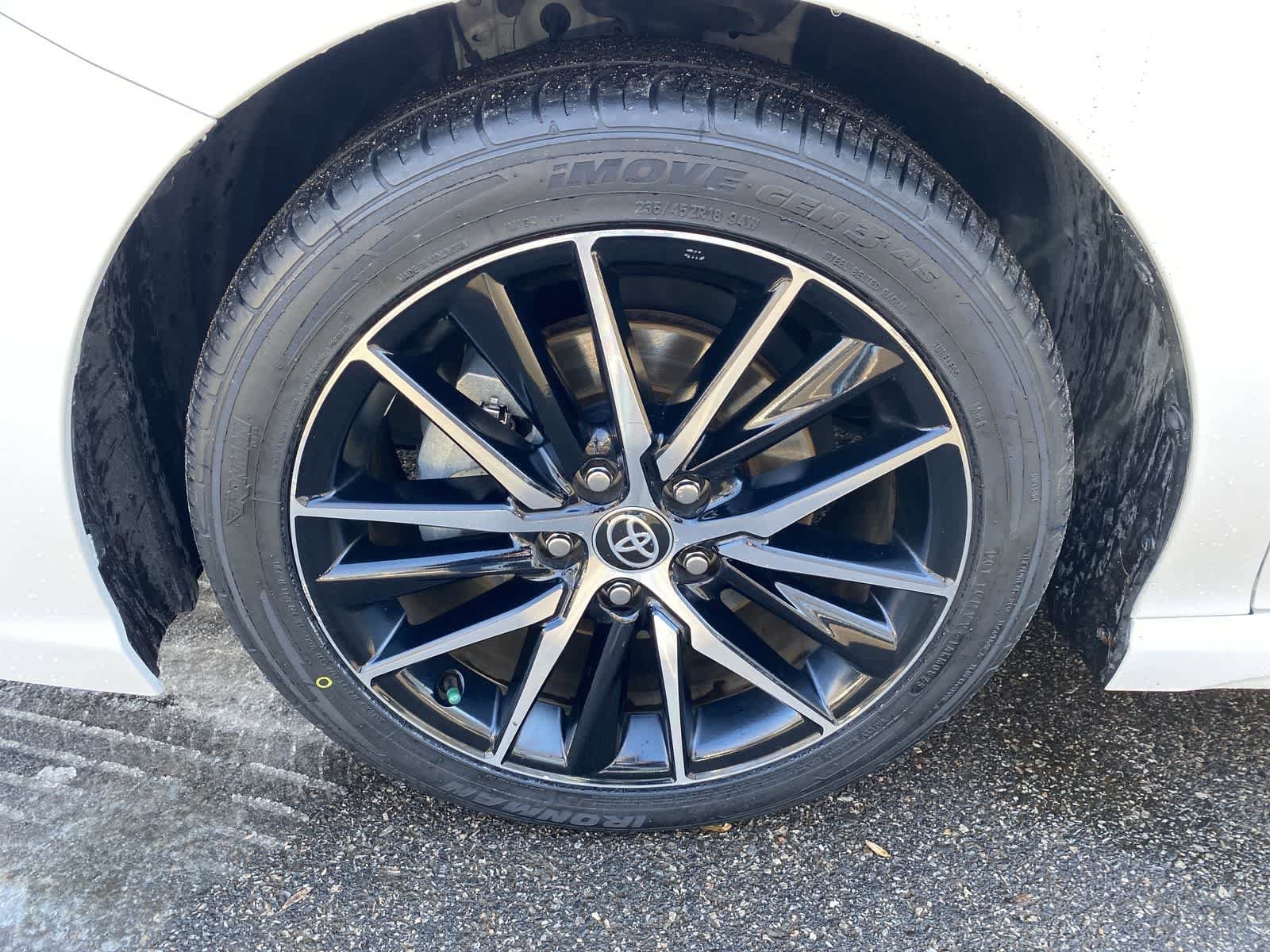 Thumbnail: 2023 Toyota Camry - 19