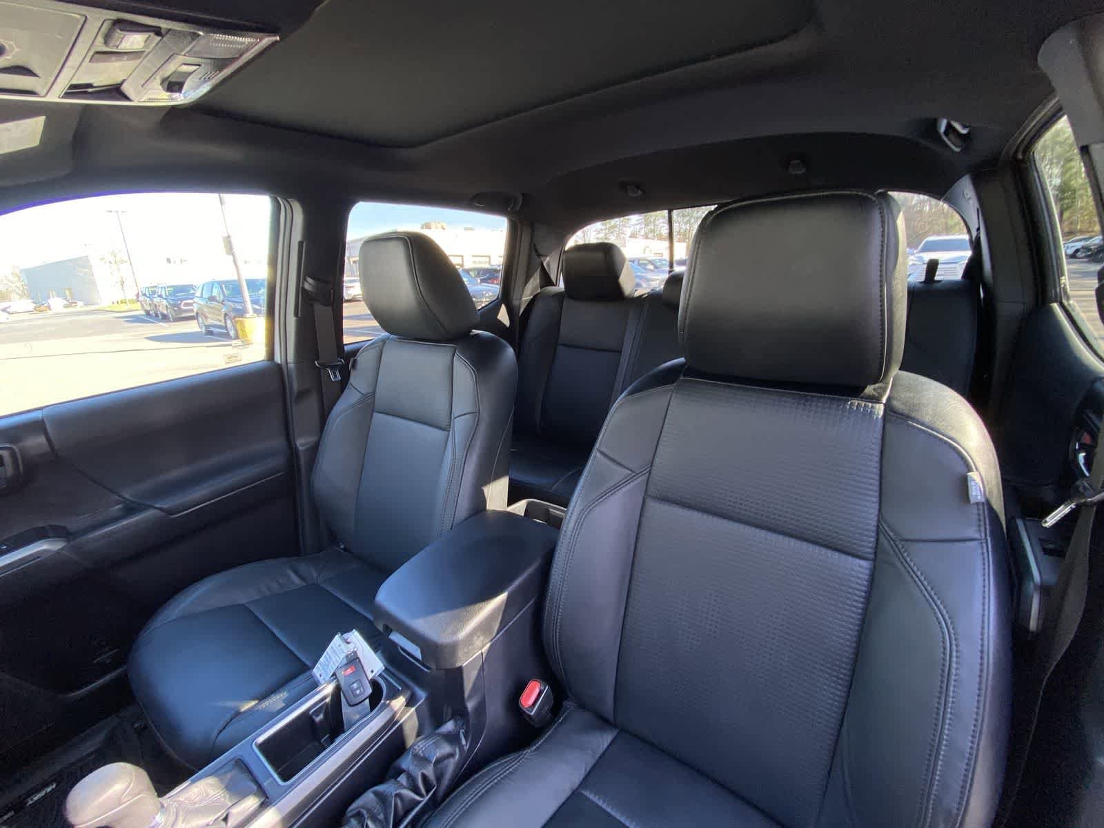 Thumbnail: 2021 Toyota Tacoma - 22