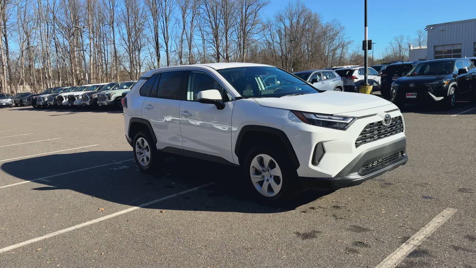 Thumbnail: 2025 Toyota RAV4 - 2