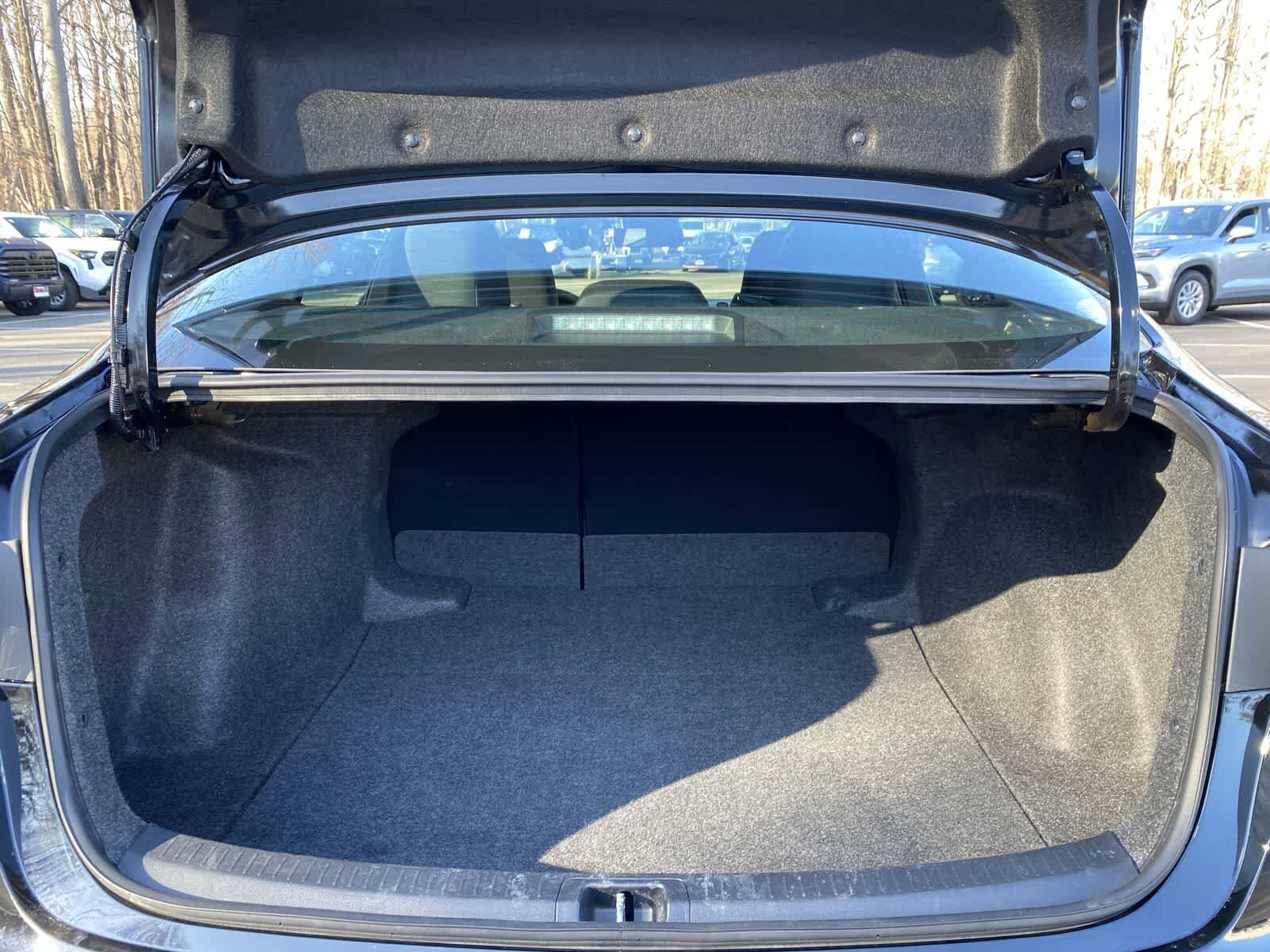 Thumbnail: 2025 Toyota Corolla - 15