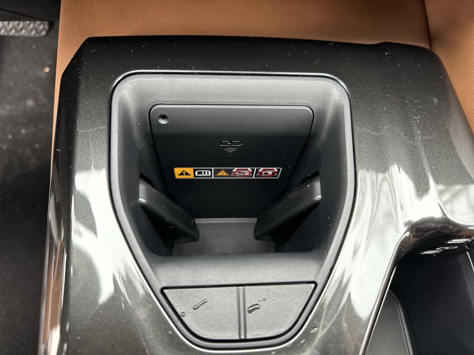 Thumbnail: 2025 Toyota Crown Signia - 27