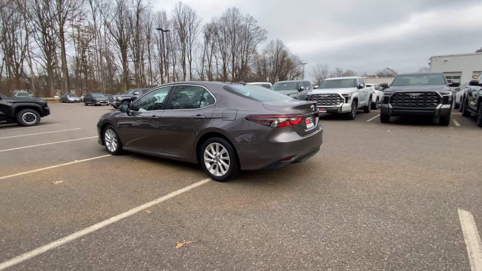 Thumbnail: 2023 Toyota Camry - 14