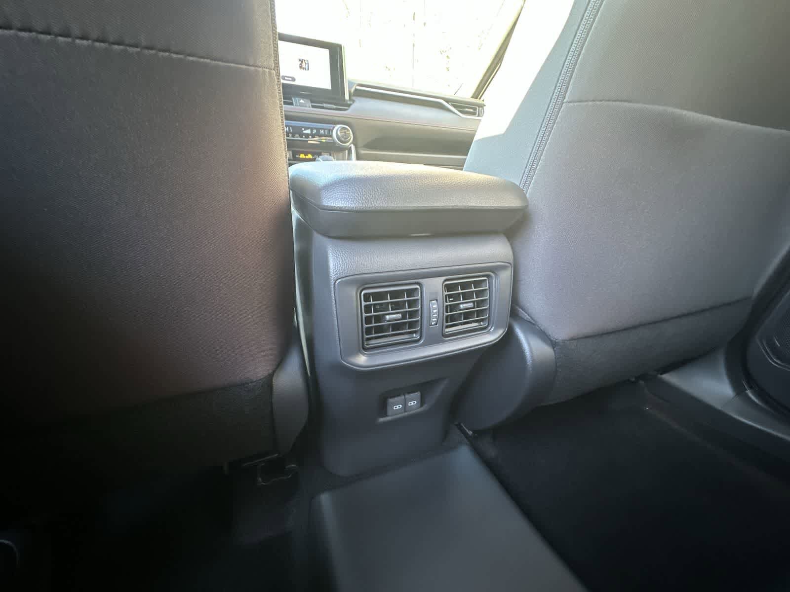 Thumbnail: 2025 Toyota RAV4 - 30