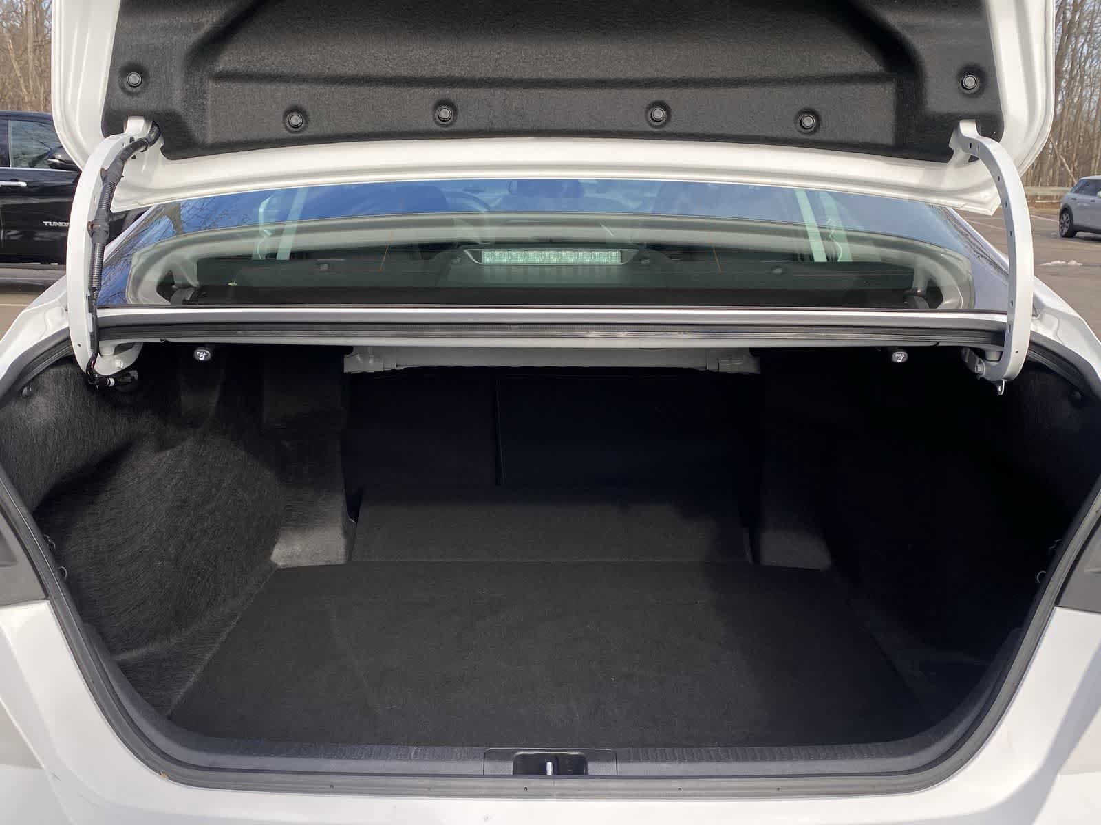 Thumbnail: 2025 Toyota Camry - 15